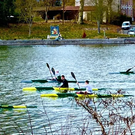 Kwatera prywatna La Rive, River Le Temple-sur-Lot