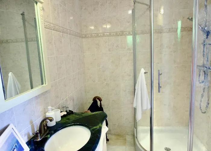 La Rive, River * Le Temple-sur-Lot