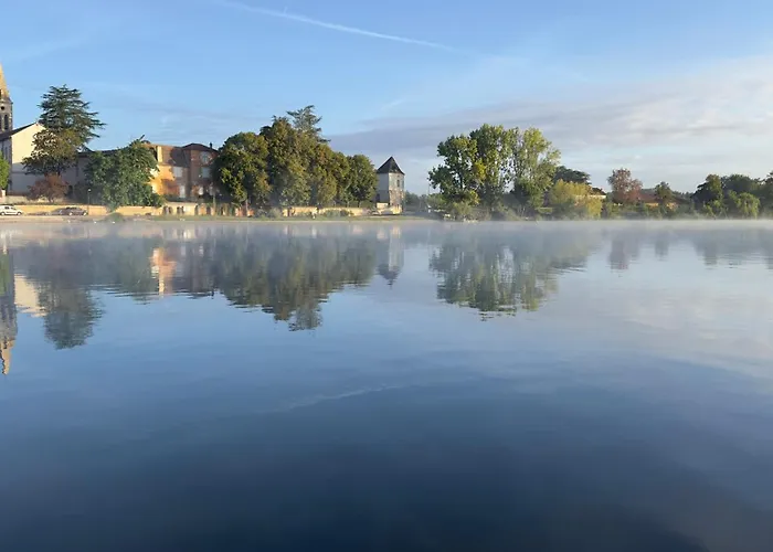La Rive, River Δωμάτια σε οικογενειακή κατοικία *