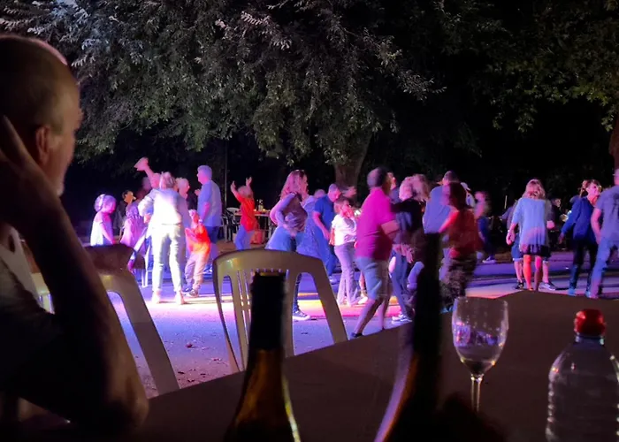 La Rive, River Δωμάτια σε οικογενειακή κατοικία Le Temple-sur-Lot