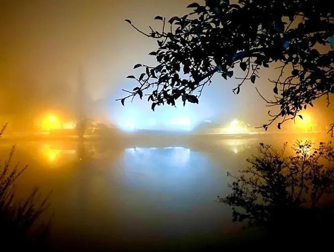 La Rive, River * Le Temple-sur-Lot